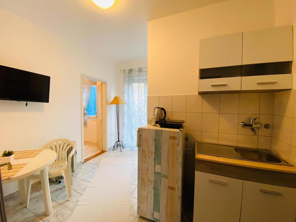 Villa Blue Calm Budva Buitenkant foto