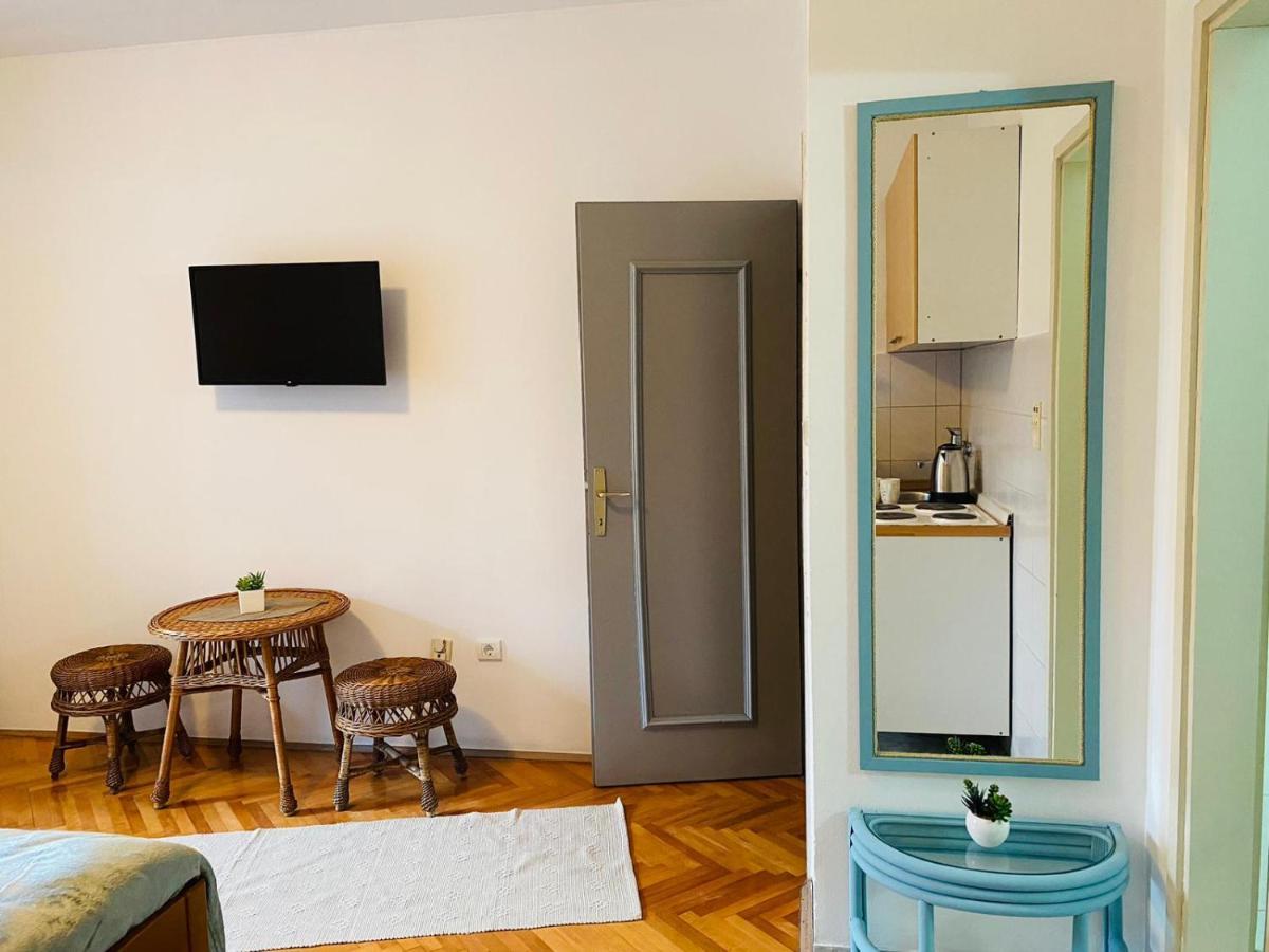 Villa Blue Calm Budva Buitenkant foto