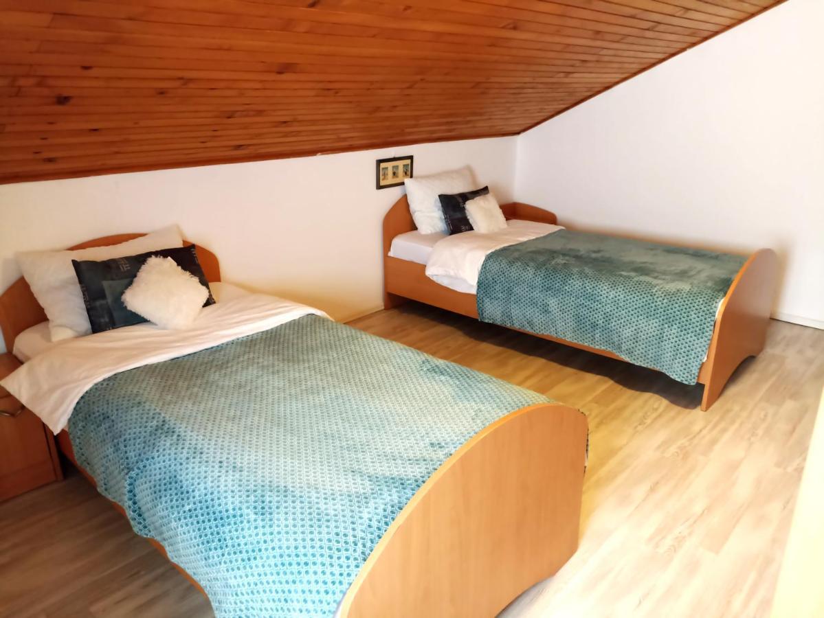 Villa Blue Calm Budva Buitenkant foto