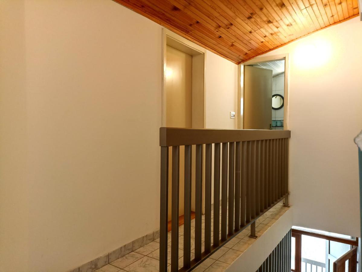 Villa Blue Calm Budva Buitenkant foto